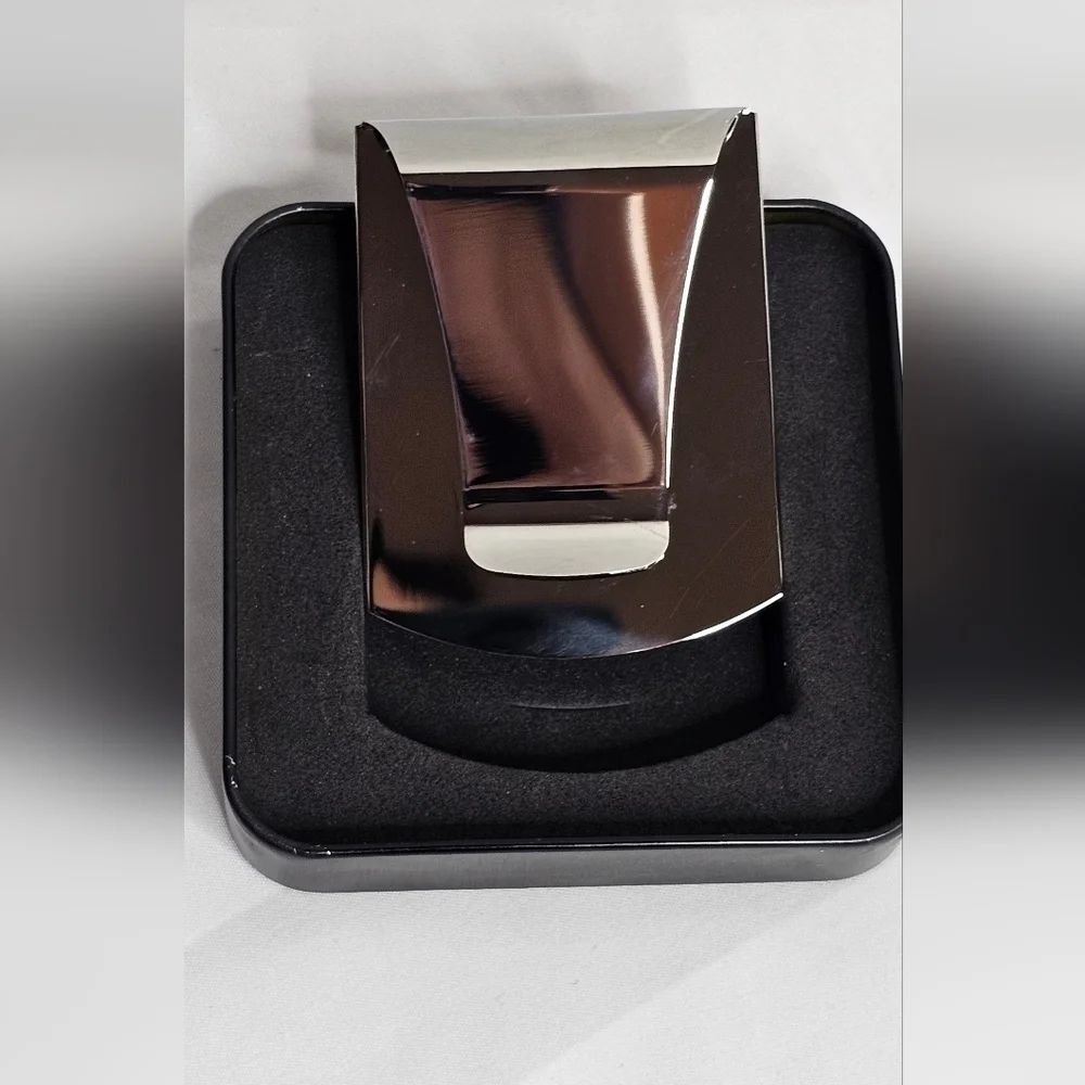 Storus Smart Money Clip